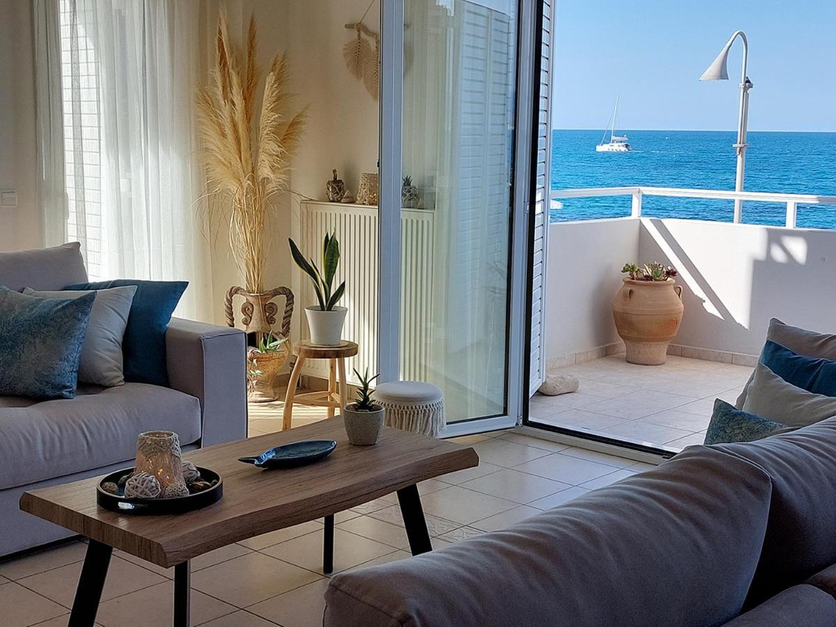 Amazing Beachfront Apartment In Hersonissos Eksteriør bilde