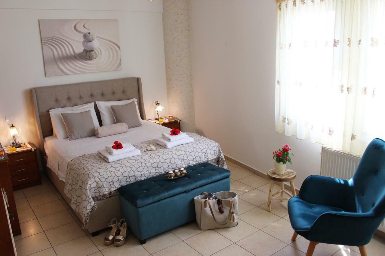Amazing Beachfront Apartment In Hersonissos Eksteriør bilde